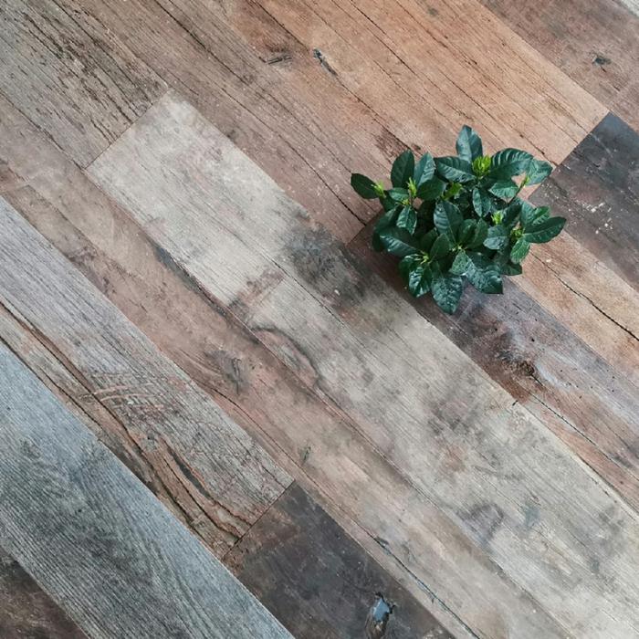 Old oak rural engineered flooring
