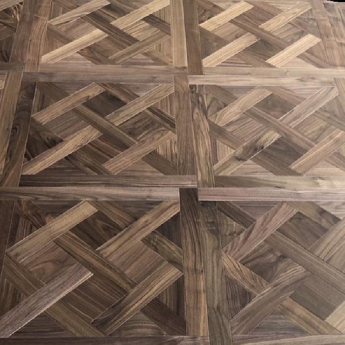 Walnut versailles art parquet